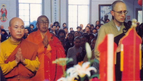 �ŤƦѩM�|�l������M�� - �Ӥ����EIn Memory of the Venerable Master Hsuan Huan - Photographs