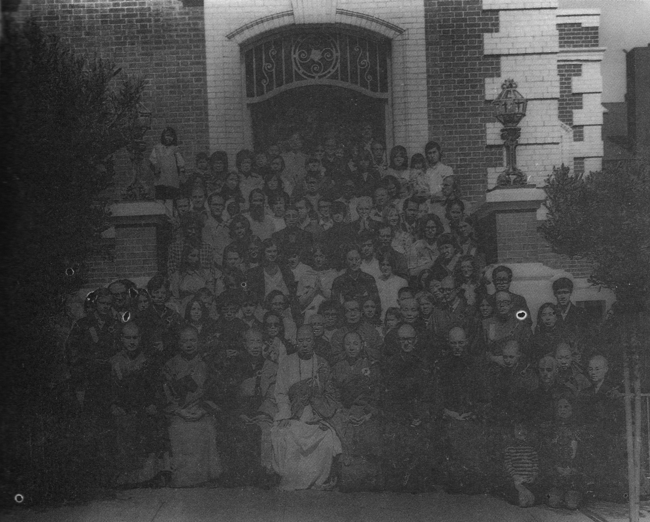 �����Ϻ���׷˼����ר��2 - �����û� ͷ���м���In Memory of the Venerable Master Hsuan Huan - Transformation of a Bodhisattva,