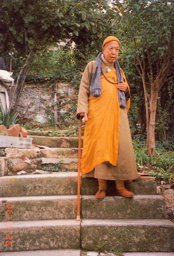 宣化老和尚追思纪念专集 - 照片选辑．In Memory of the Venerable Master Hsuan Huan - Photographs