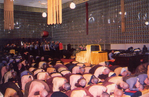 宣化老和尚追思纪念专集 - 照片选辑．In Memory of the Venerable Master Hsuan Huan - Photographs